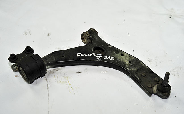 Ford Çıkma Yedek Focus 2 Sağ Tabla